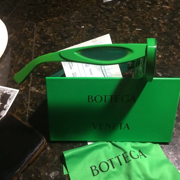 Bottega Veneta Sunglasses New
